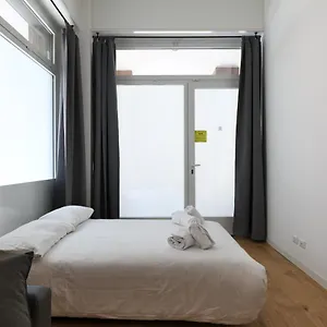  Appartamento Primopiano - La Malfa Flats